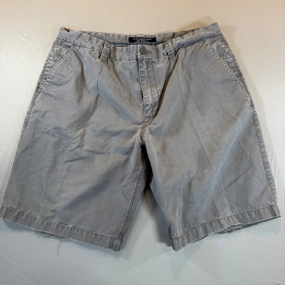 Old Navy Surplus Co Mens Gray Chino Vintage Shorts 34 Distressed Grunge Skate‎